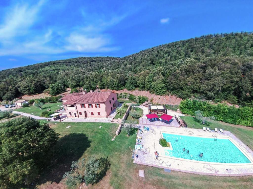 Elegant apartment only 1 hour from Rome 1