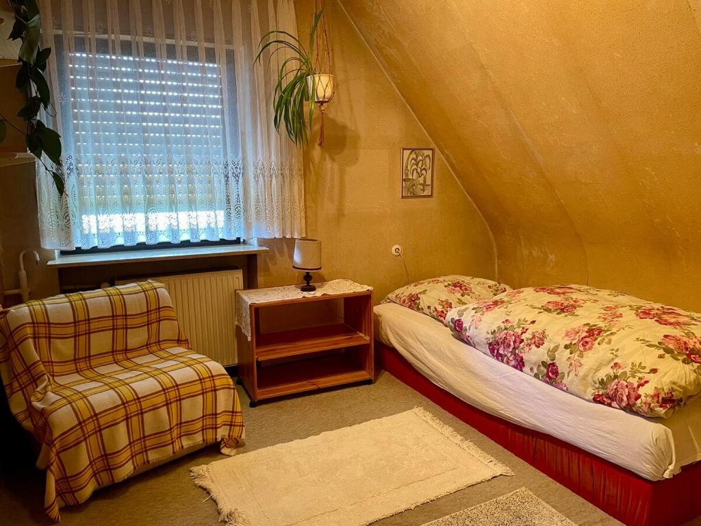 Charming, bright family home with conservatory 2
