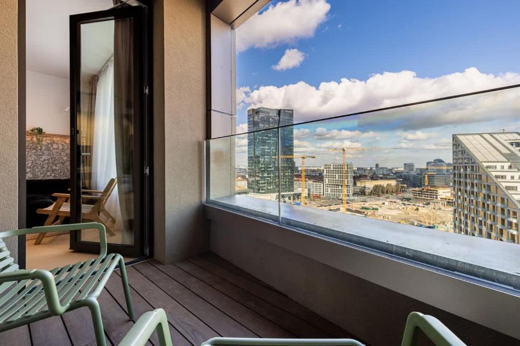 Stylish Haven SkyPark Apartment 5