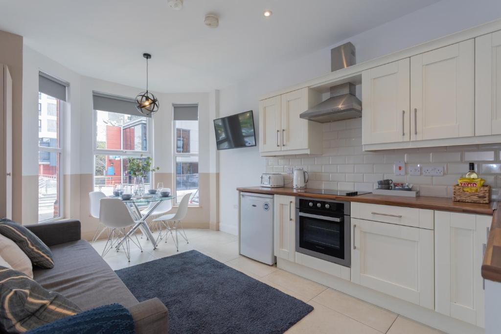 Camden Luxe Apartments 2