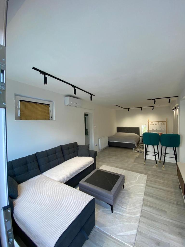 GRBAVICA COZY APARTMENT - free parking 2