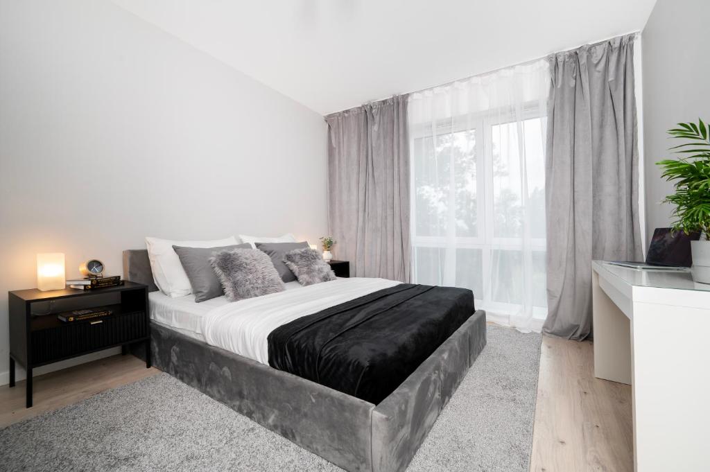 Kopcińskiego Residence - Apartamenty z Parkingiem i Dwoma Łazienkami 2