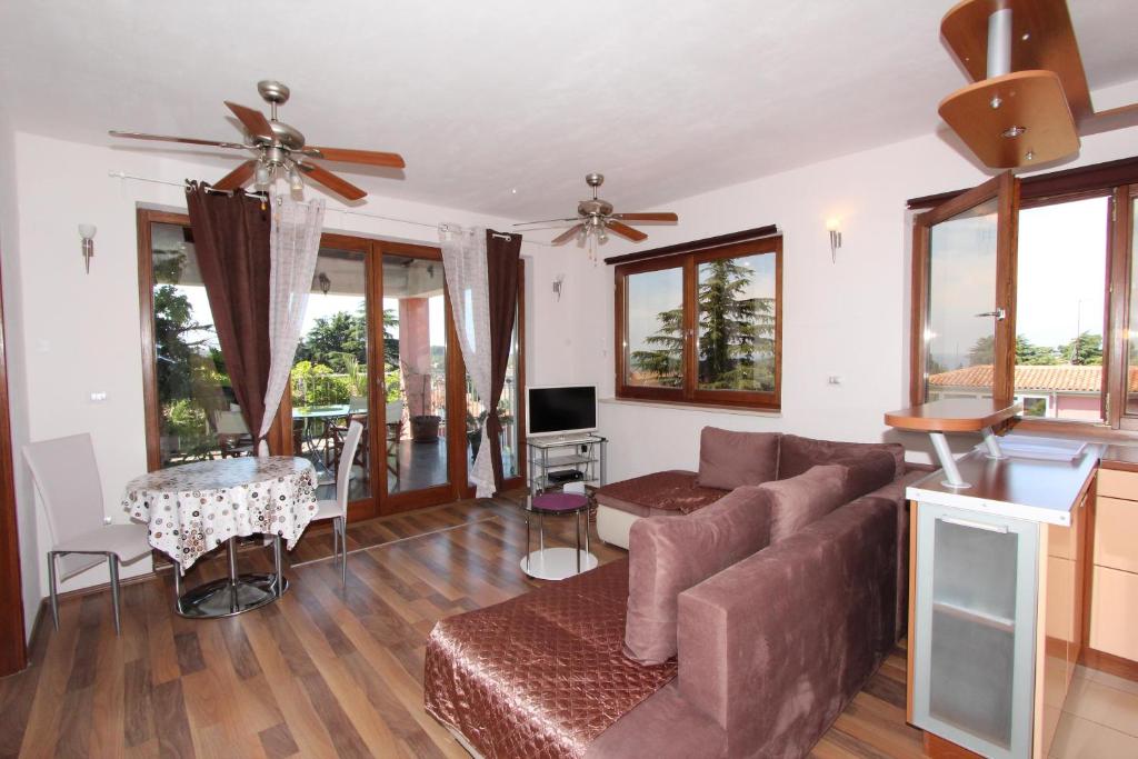 Apartments Horizont 4