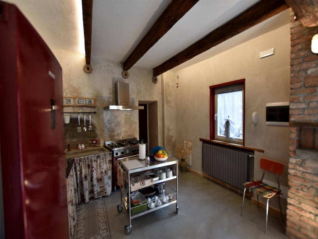 Mansion in Provaglio near Lake Iseo 3