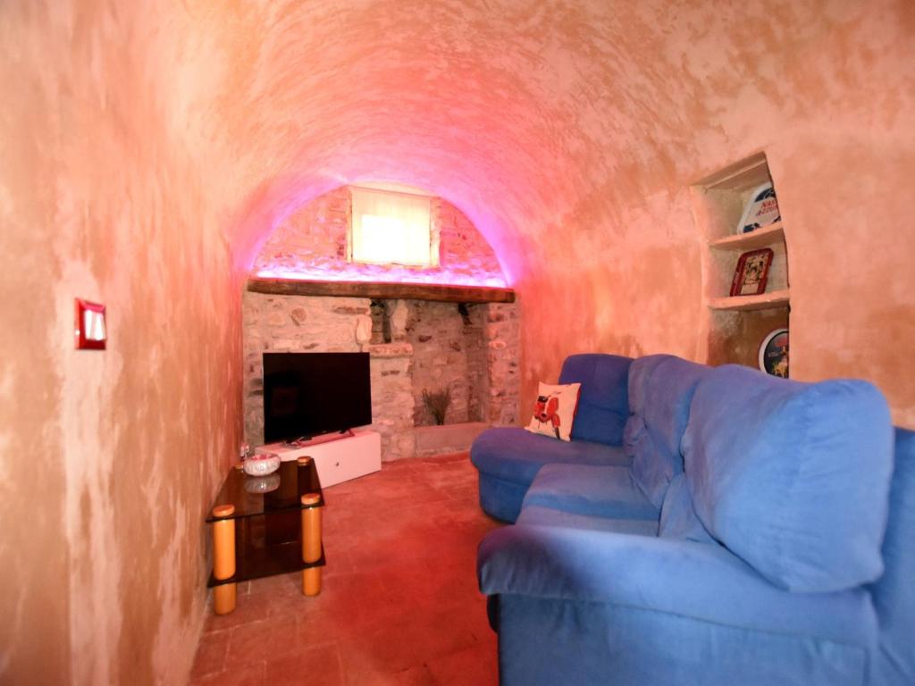 Mansion in Provaglio near Lake Iseo 1