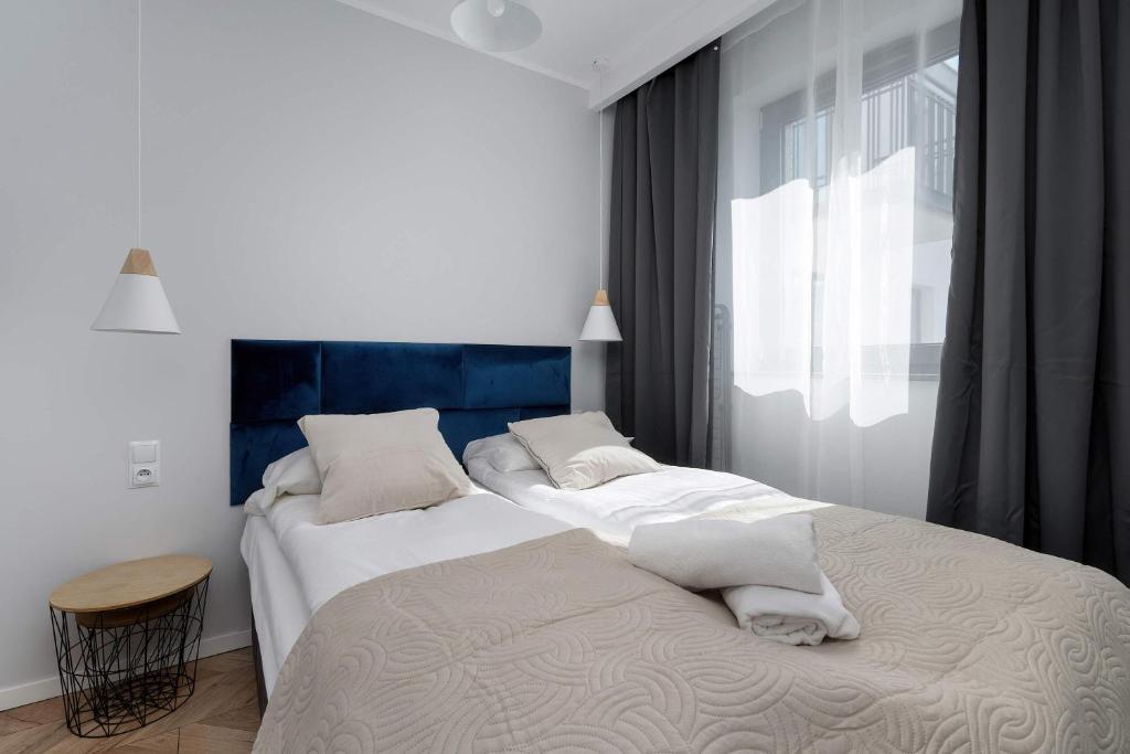 Tasteful Apartment Near Centennial Hall by Noclegi Renters 2