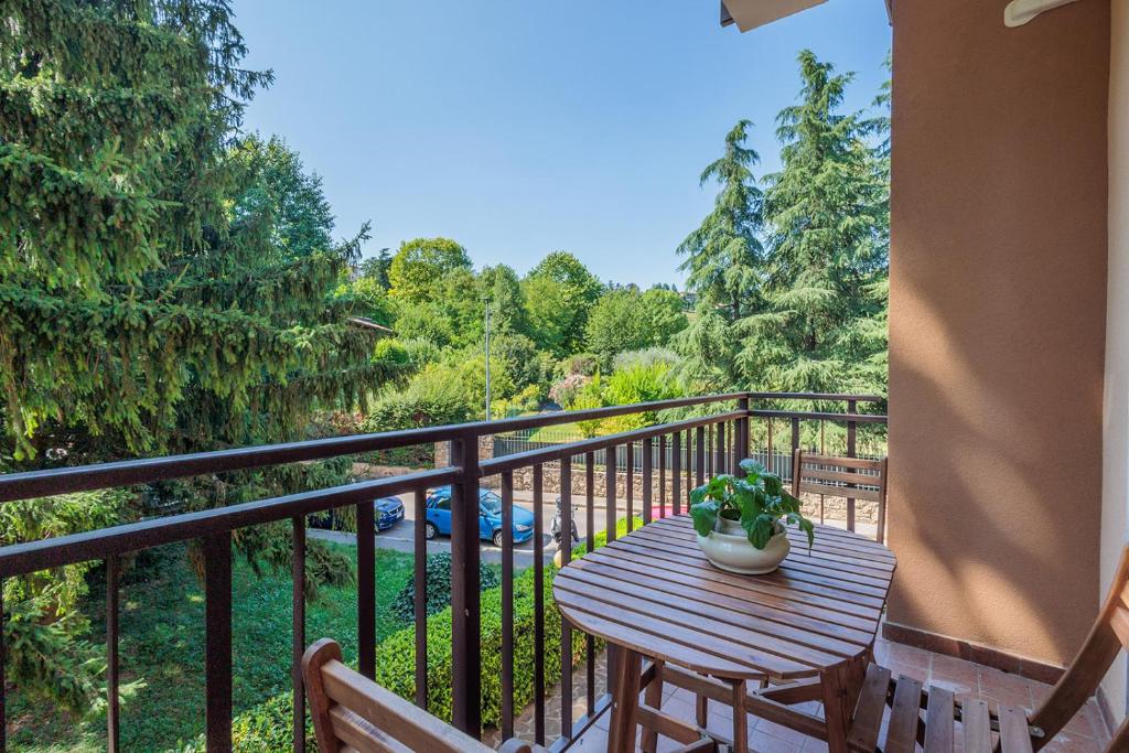 GuestHost - Bright Apartment Parco dei Colli 5