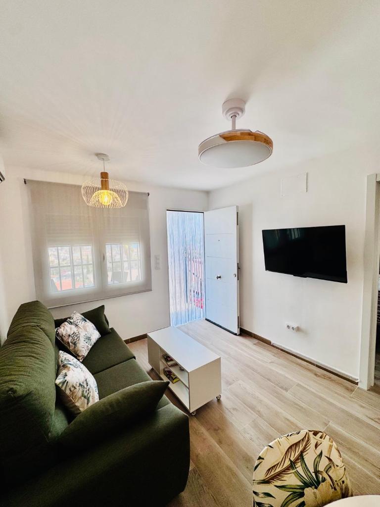 Leo Apartamentos La Cova 6