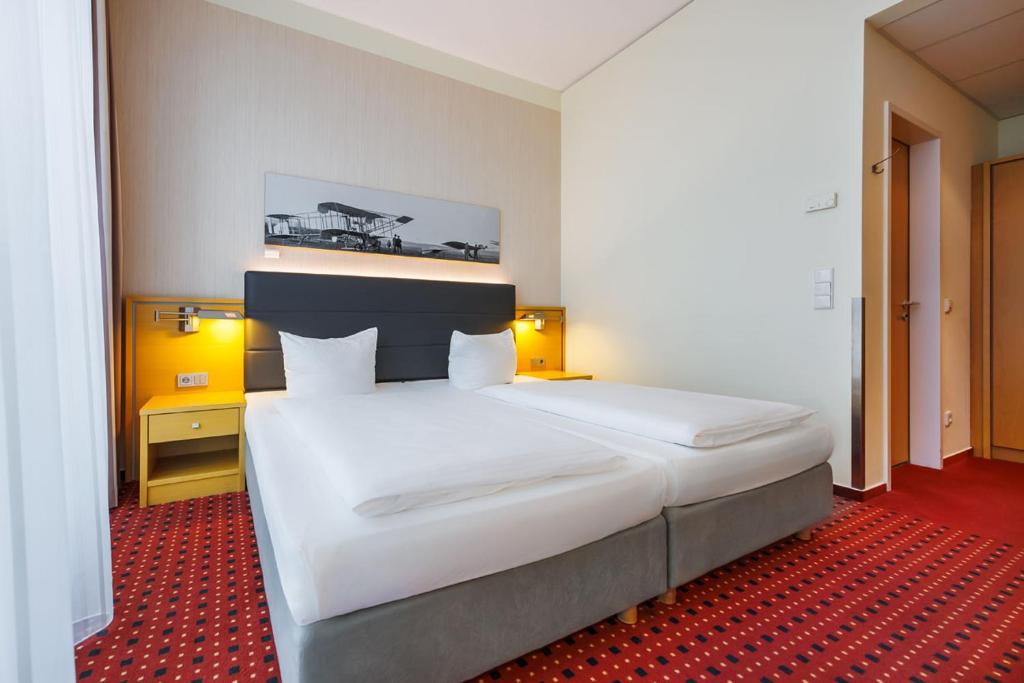 Airporthotel Berlin-Adlershof 4
