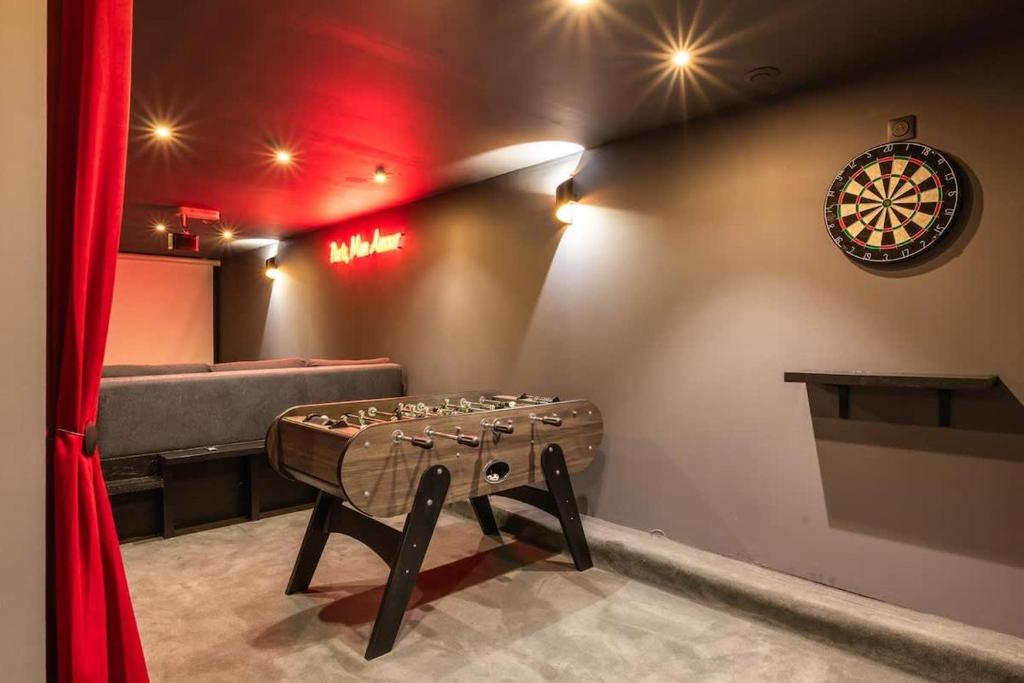 ParisConciergerie - Duplex for 12 with Cinema, 4BR 7