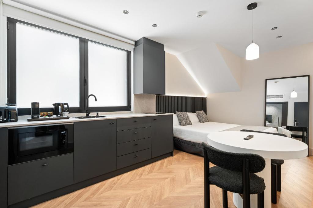 Pacifico Suites near Retiro 2