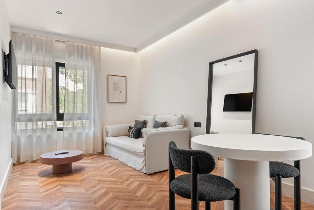 Pacifico Suites near Retiro 5