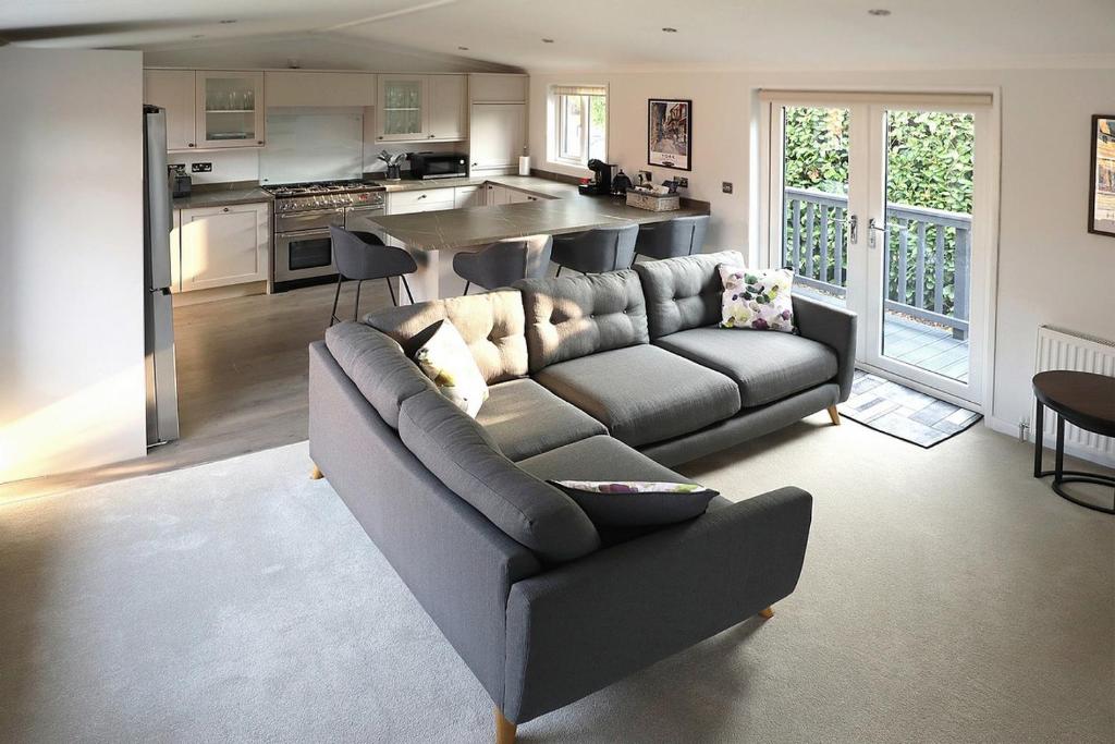 Earl Grey Lodge - Luxury Escape near York 3
