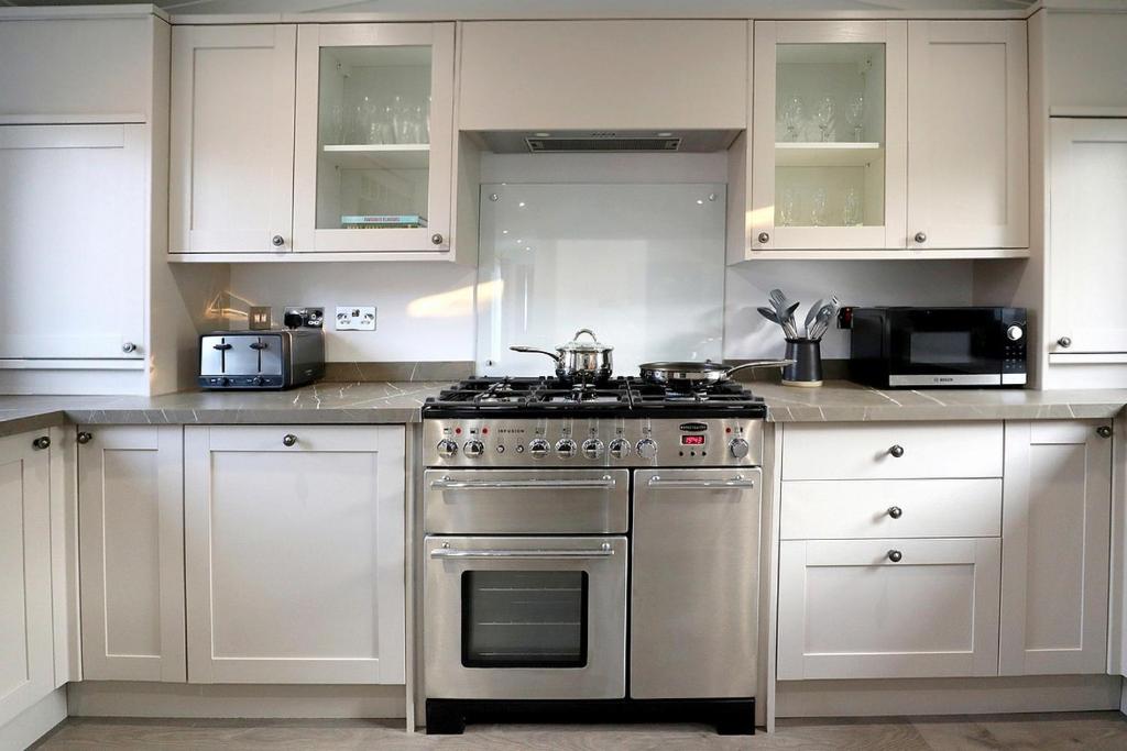 Earl Grey Lodge - Luxury Escape near York 4