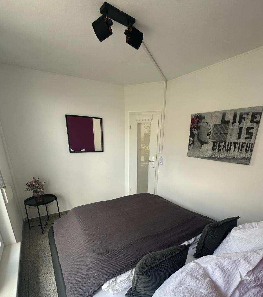 BookieB Apartment by Schmitt 2