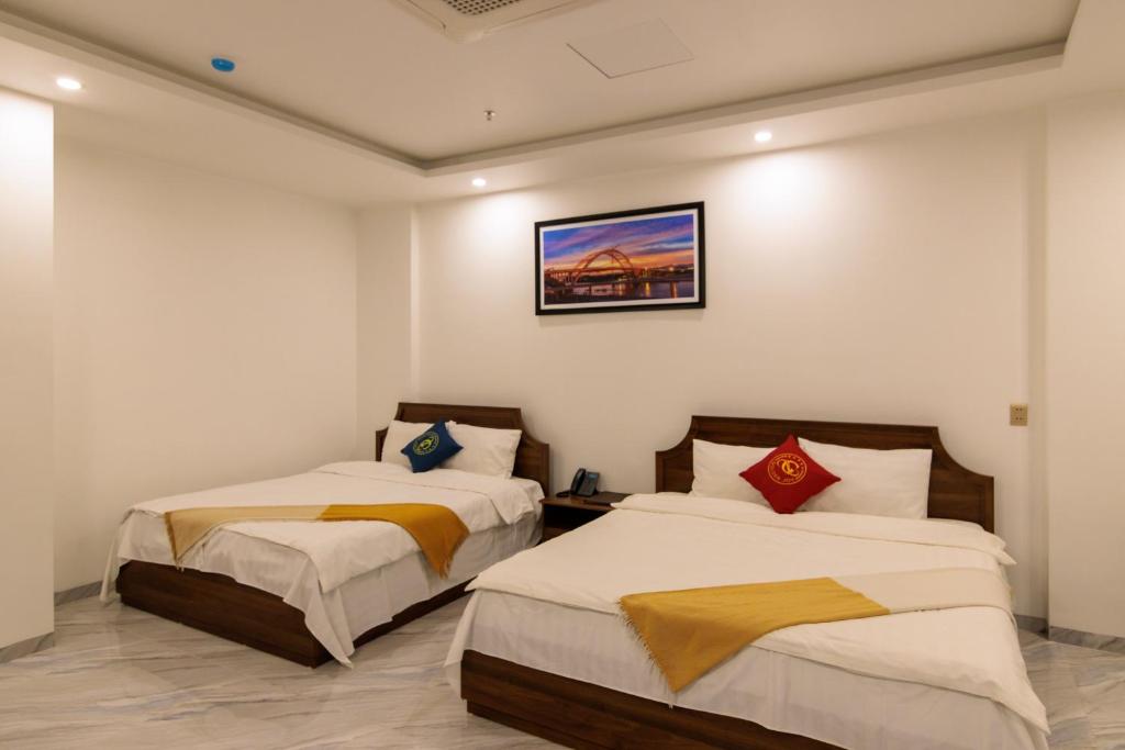 GOLDEN JOY HOTEL & APARTMENT