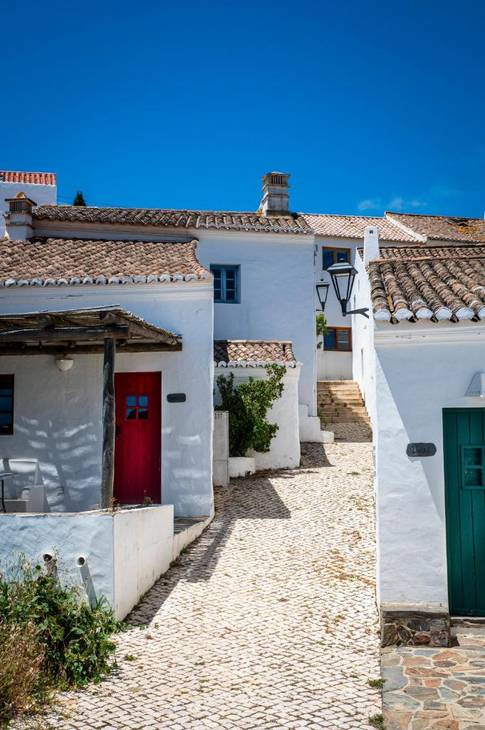 Aldeia da Pedralva by WOT Signature 1