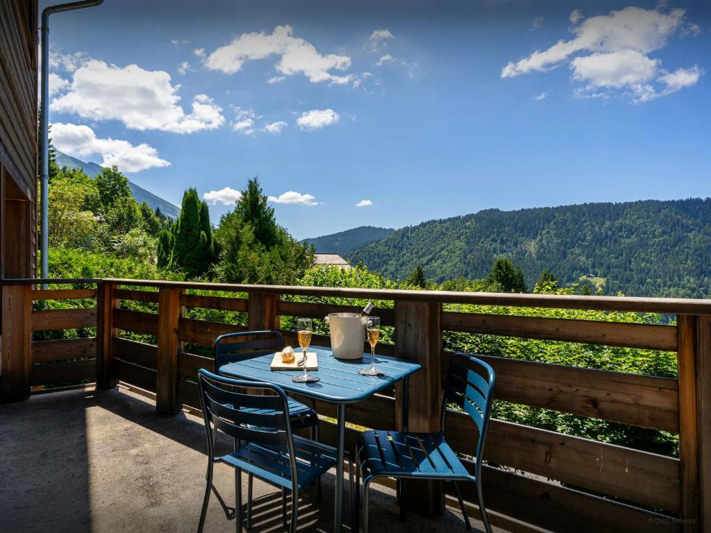 Chalet La Frasse - OVO Network