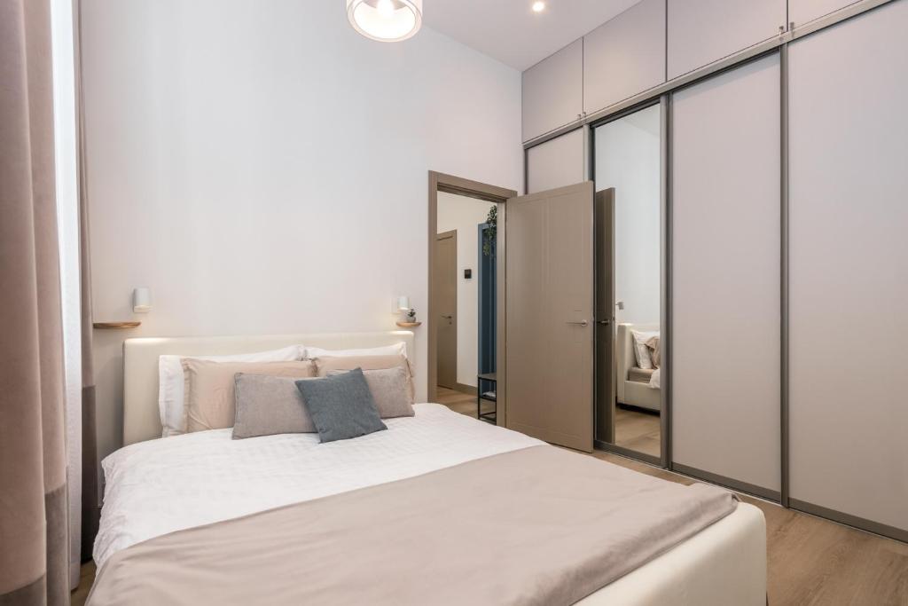 New, Quiet, Premium Design, Free Parking, Self Check-In 5