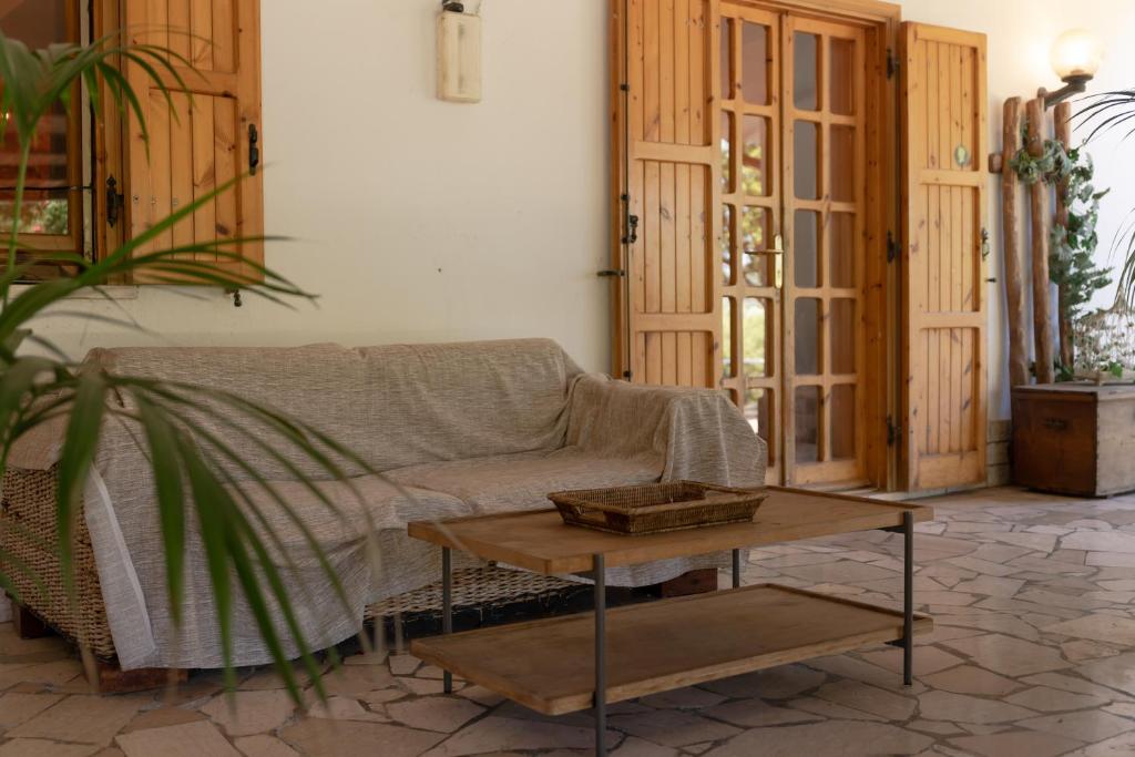 Coin salon dans l'établissement SCAPPO IN UMBRIA, La Casa nel bosco