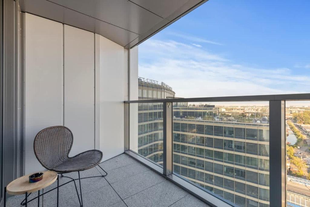 Eurovea Tower Apt 1 Danube View 3