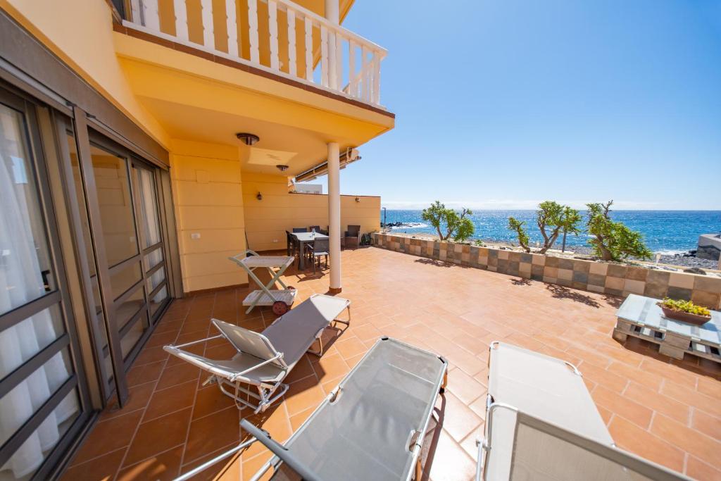 Sky & Sea, The House by the Beach 6