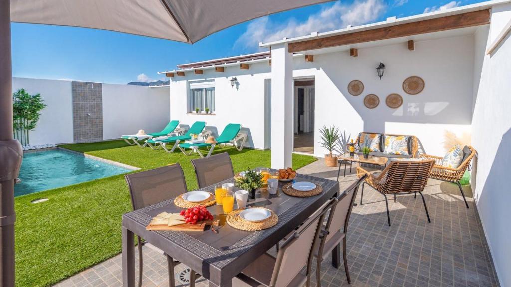 Casa Flamenquita Nerja by Ruralidays 4