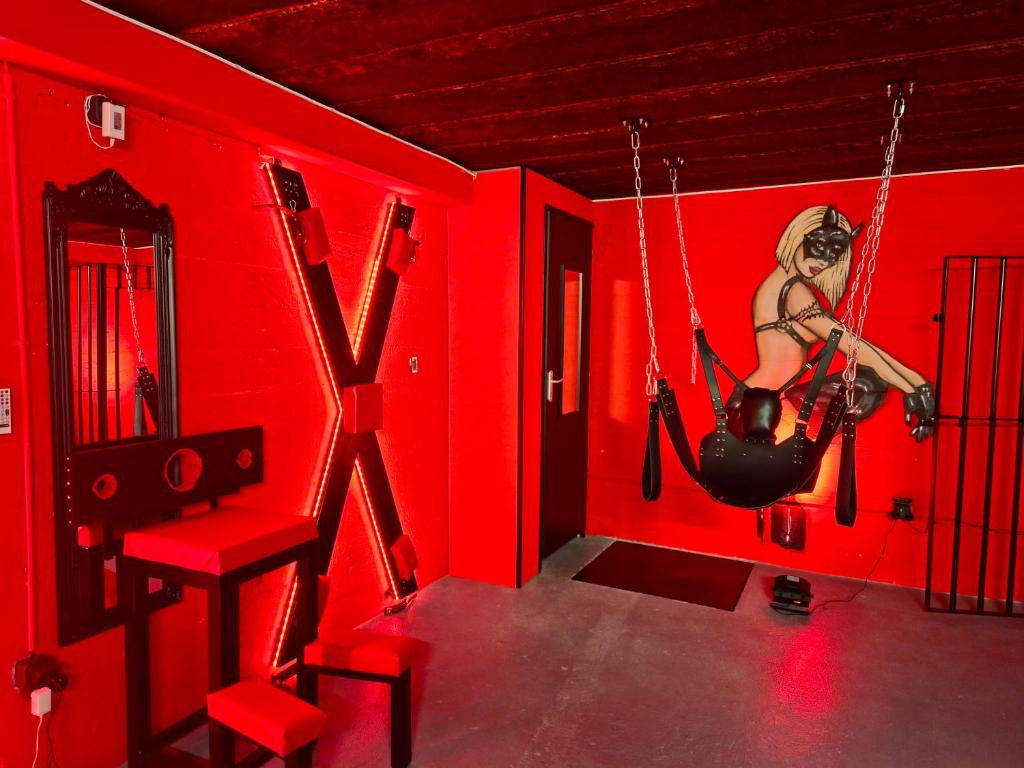 Le Baiser 1 le bunker réaménagé en plaisir interdit 5