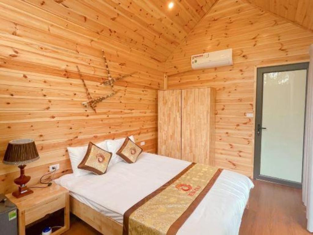 Phoenix Moc Chau Resort