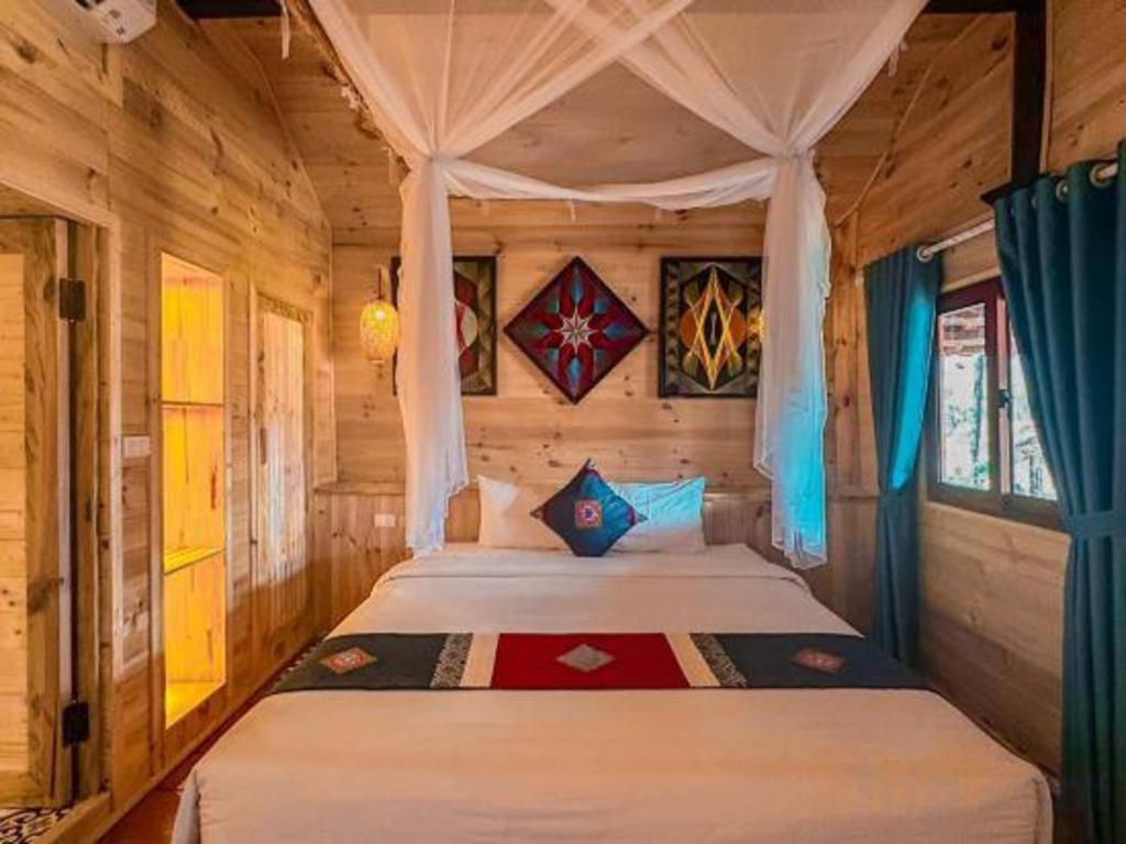 Phoenix Moc Chau Resort