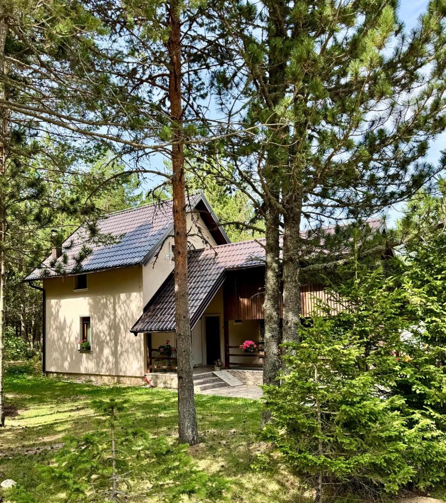 Vikendica Rita 1