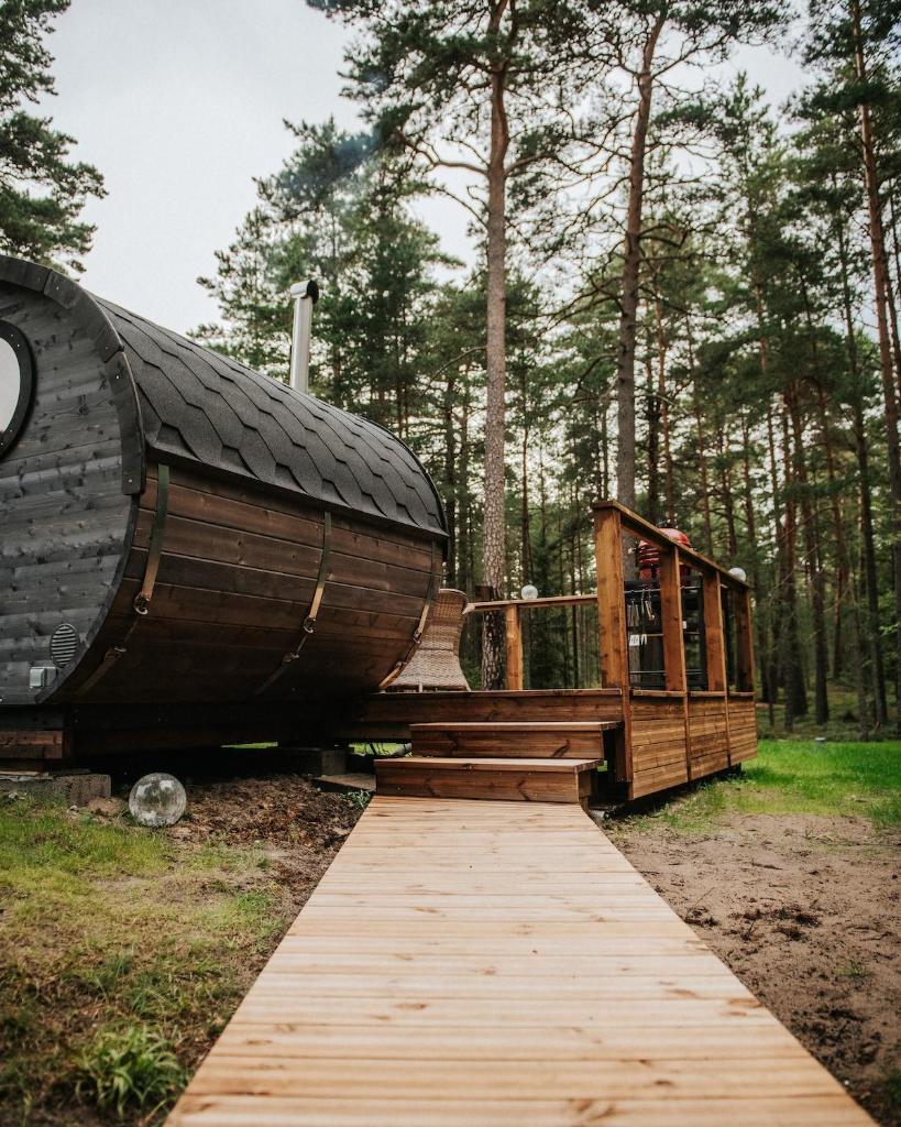 Panoramic Tube with Sauna & Hot Tub 7