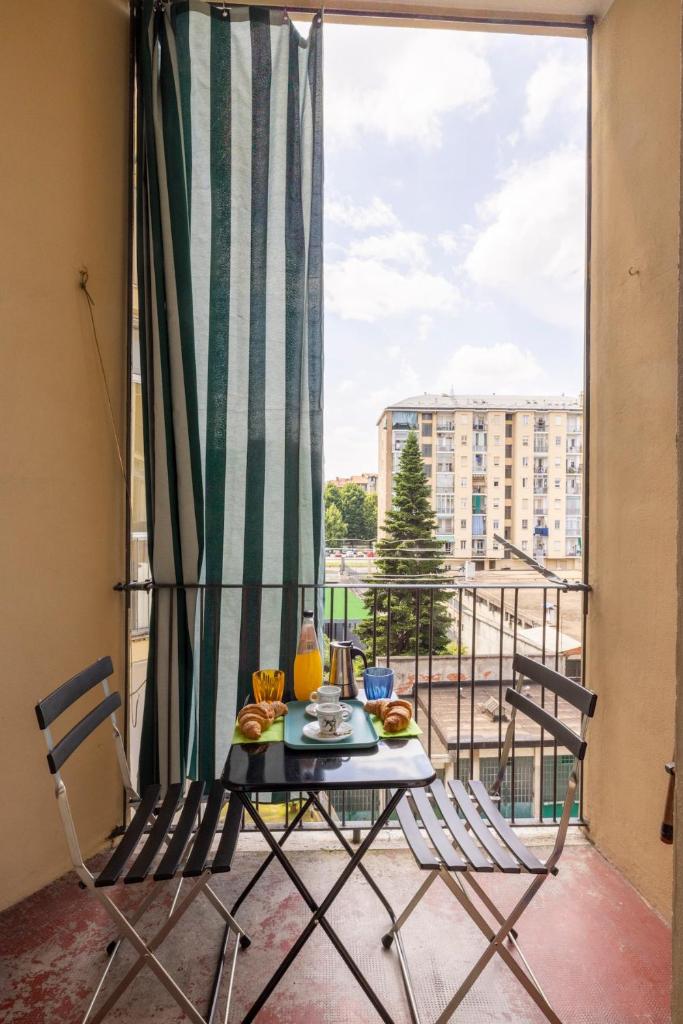 Bright Accommodation in Turin - Massaua Metro 4