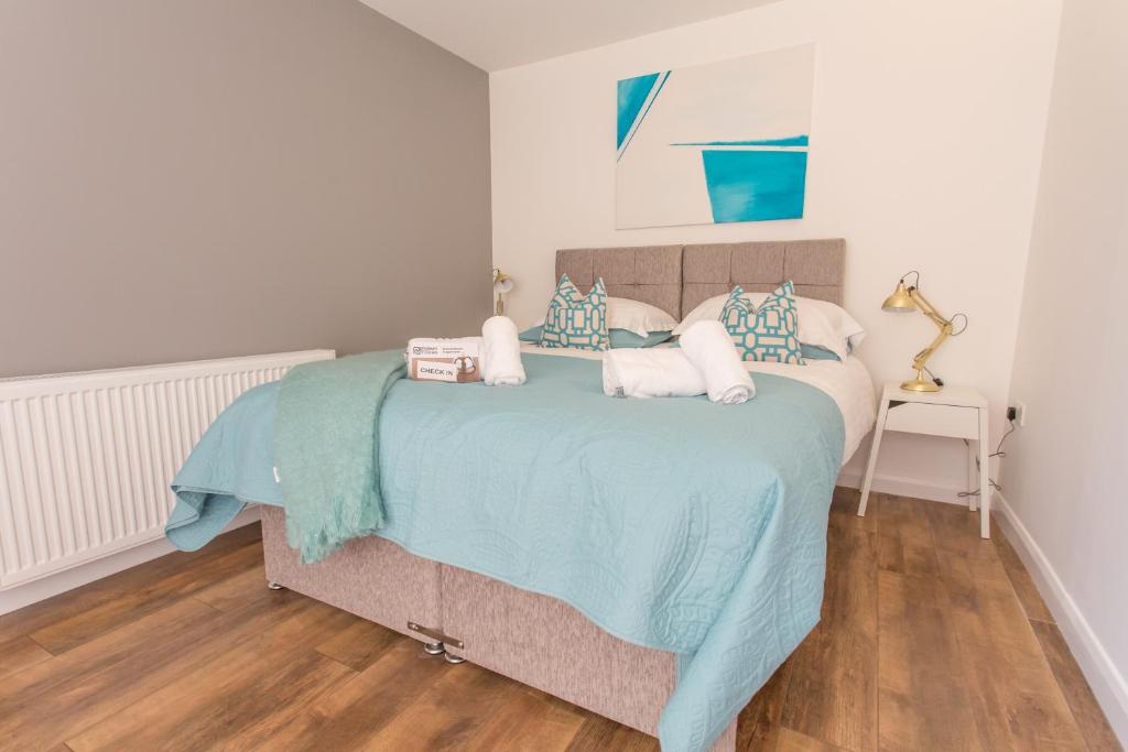 Modern Bright 1-2 Bed Apartments Oxford, with Free Parking ,OX4 Near BMW Science Park & Hospitals 7