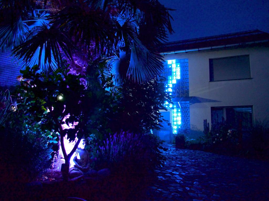 Die Art Farm I Group Rental near Frankfurt I Messe 2