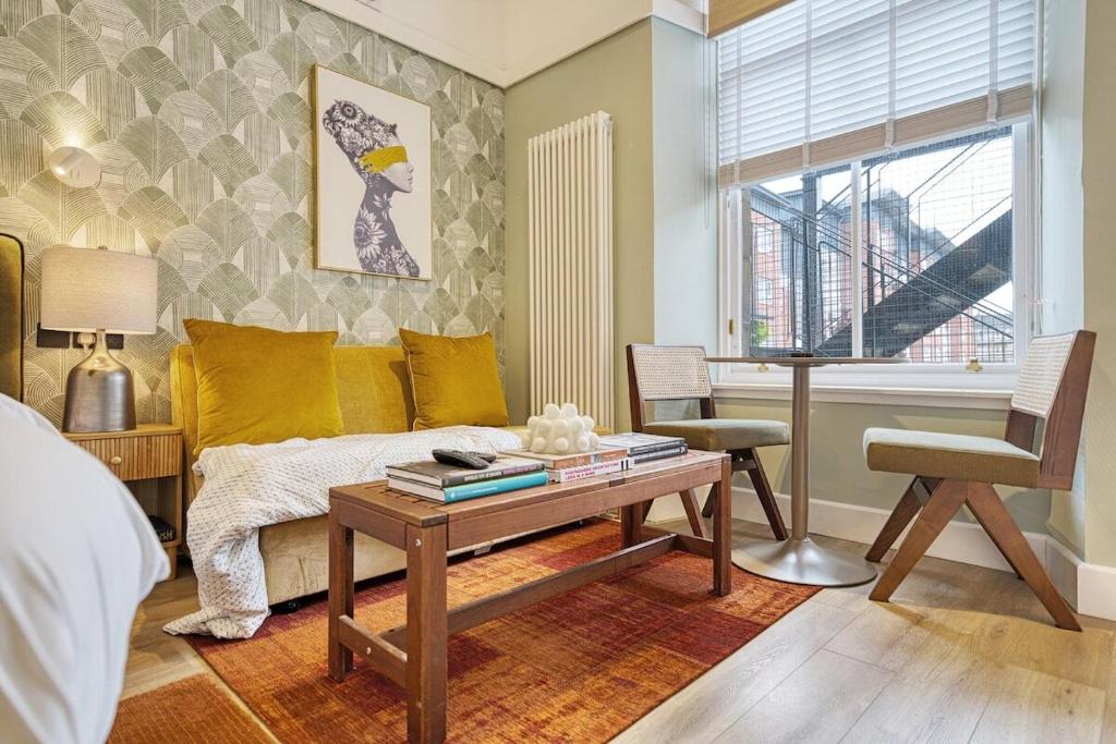 City Oasis Craigpark Residence 5