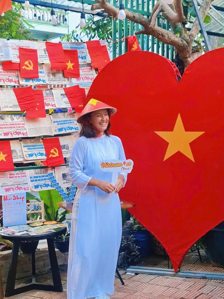 SECRET GARDEN CAT BA