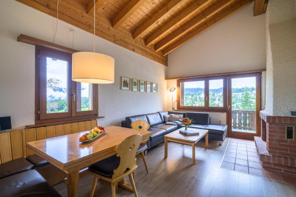 Edelweiss Ferienwohnung, Attica Muntognas