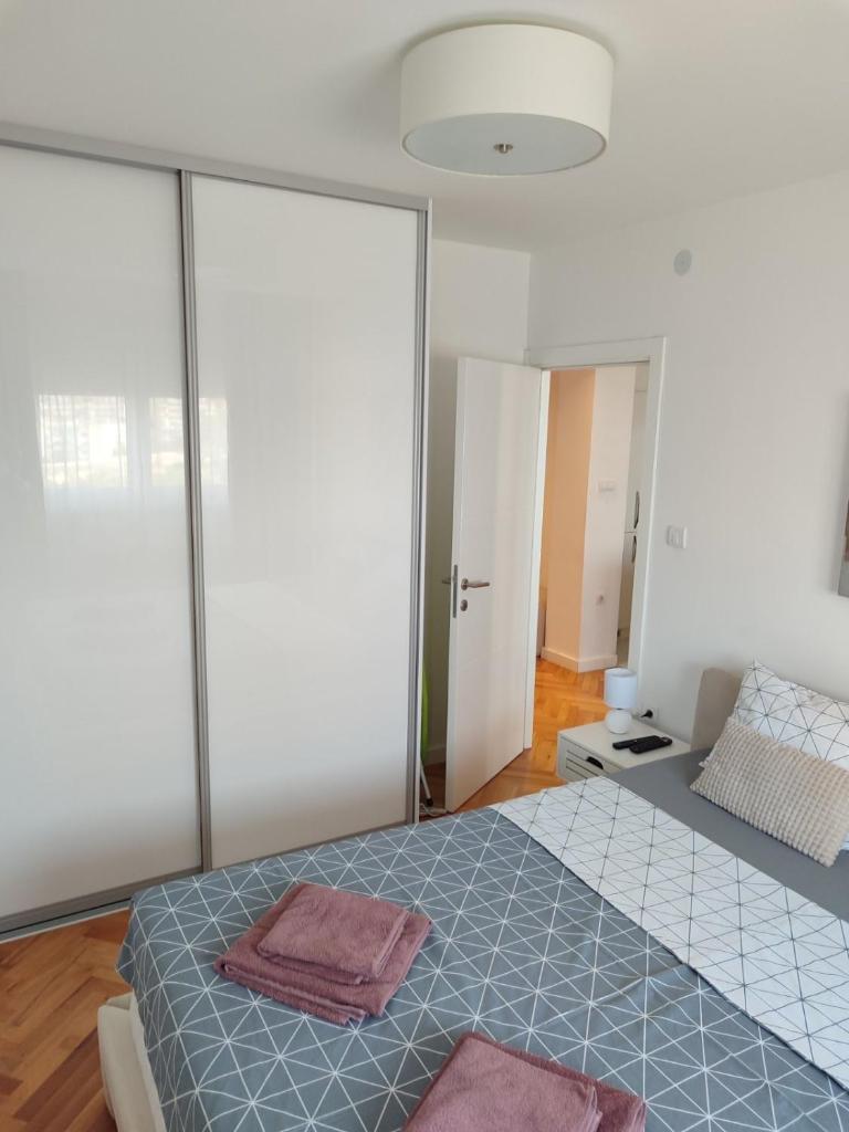 New Belgrade Cozy Base 3