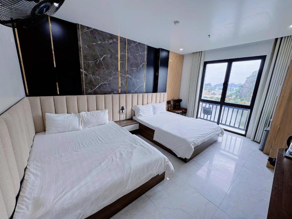 Cat Ba Special Girls