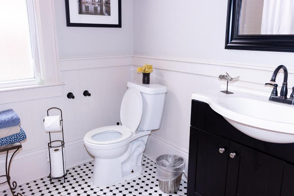 Historic Marigny House mins to French Quarters! 3