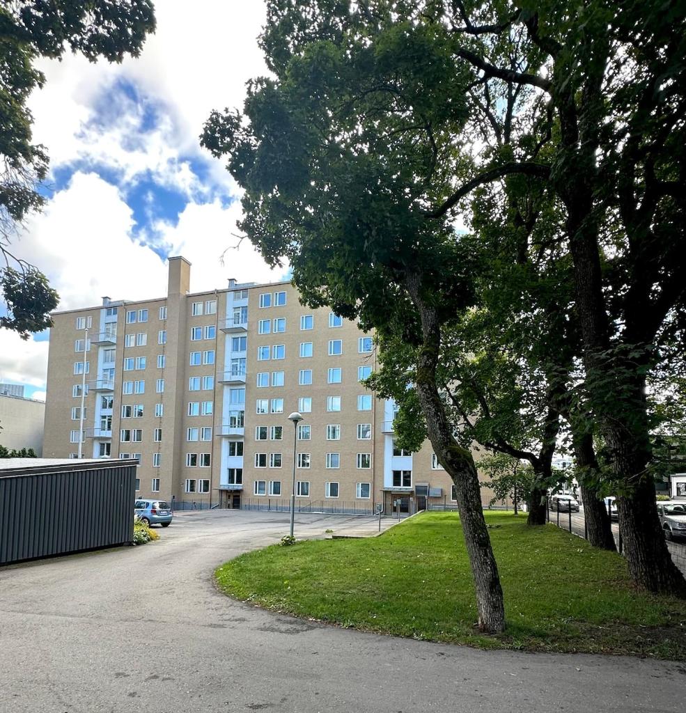 A cozy two bed apartment near the riverside 8