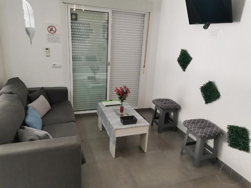 Casasjerezanas Loft Las Flores 7