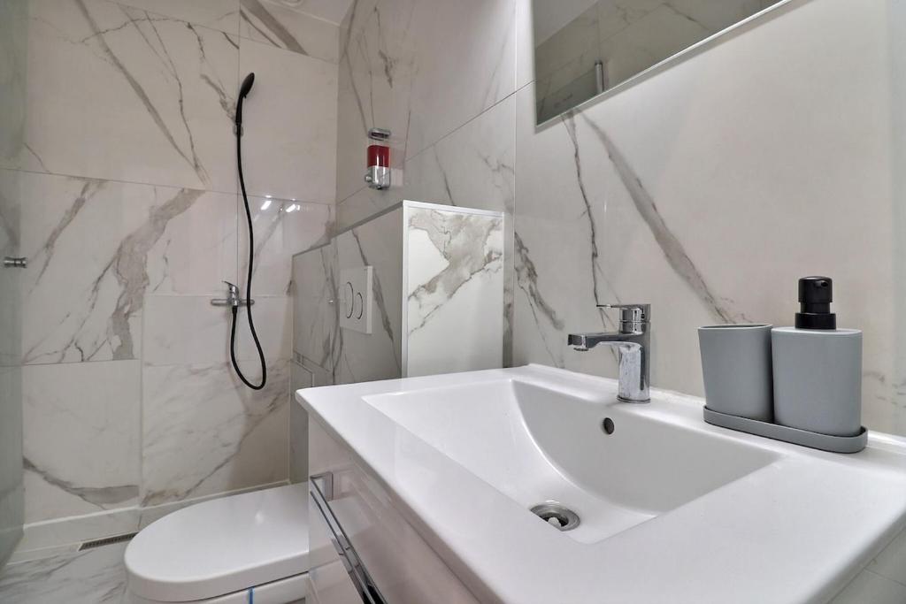 P&R - 2 room comfort, Plainpalais 3