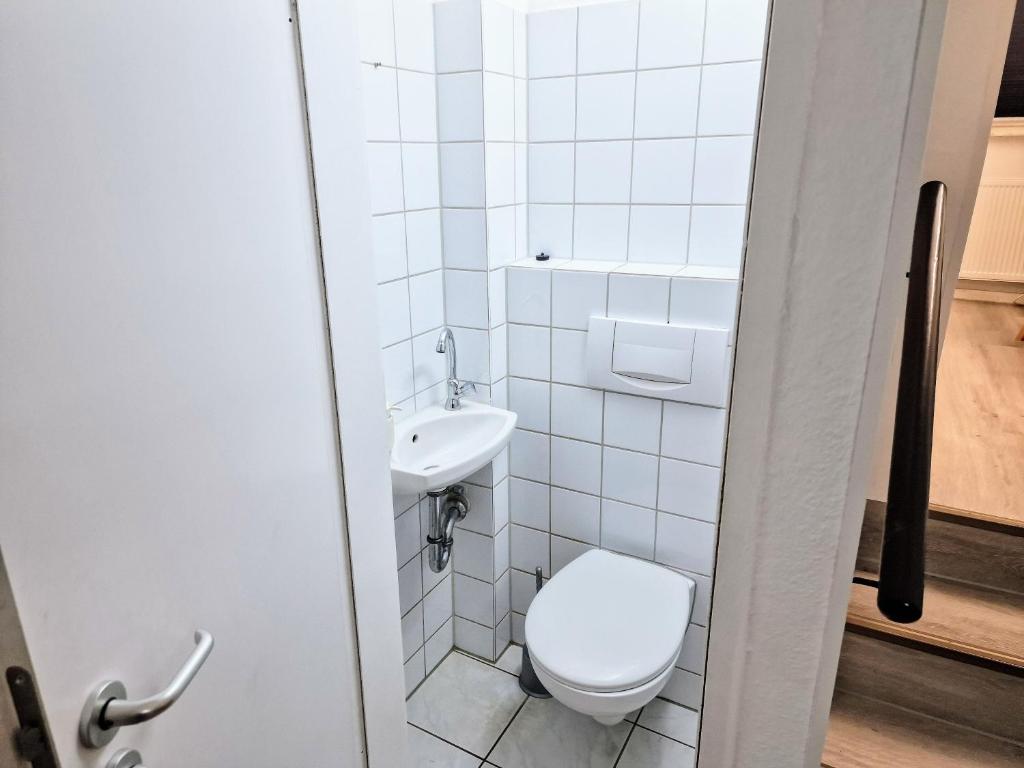 Top Monteurwohnung Bremen WiFi, Küche, Einzelbetten 8