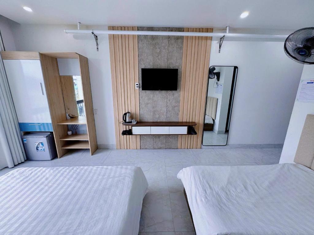 Cat Ba Special Girls