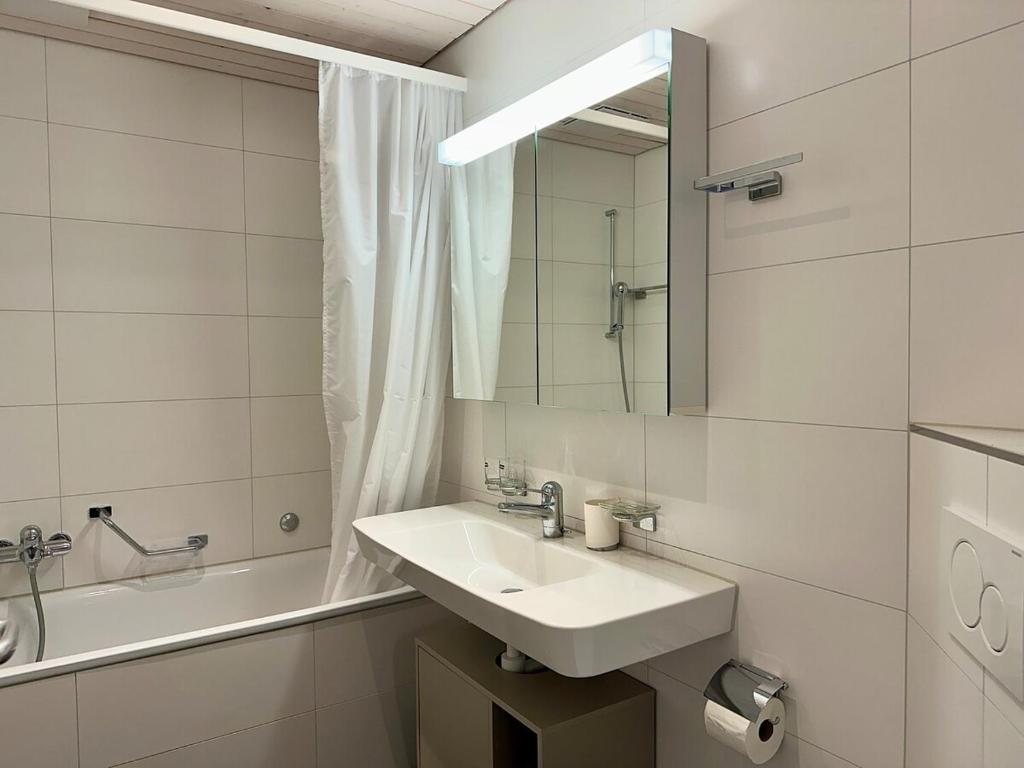 City Cosy - 2 Bedrooms & Free Parking - Bern 7