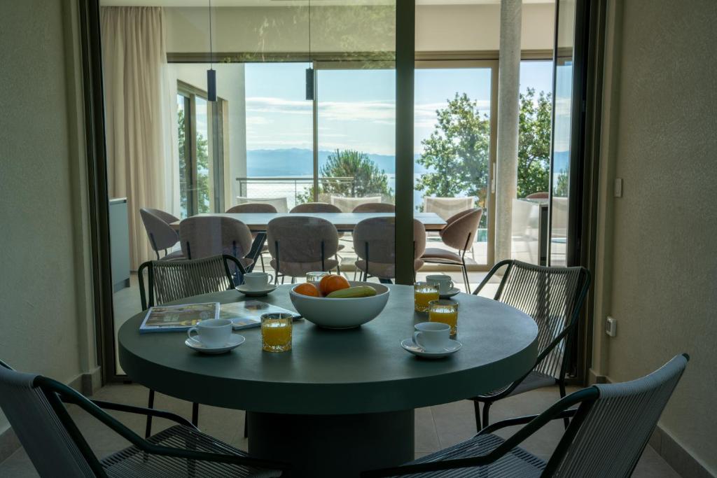 Villa Ladeti Sereno 5