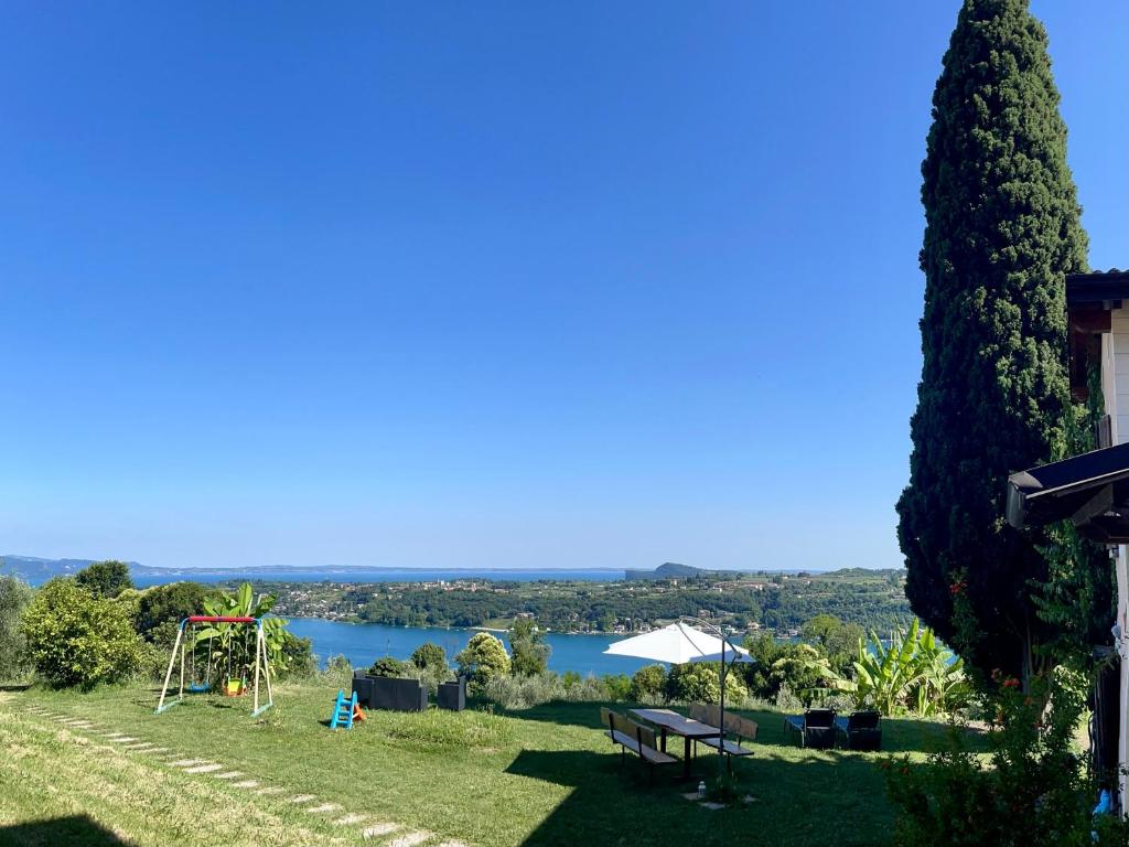 Agriturismo valsiniga - Your indipendent country Villa into a natural park, with a stunning view, private garden and above ground pool in exclusive for you and your family!
