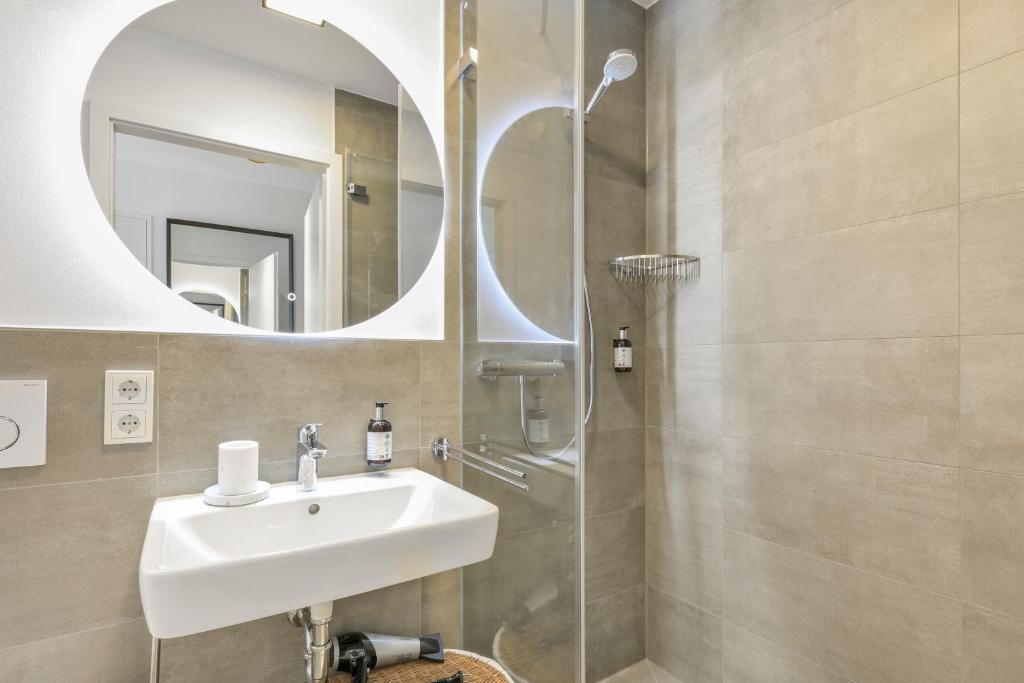 cruwzo I Regensburg Towers - Design Apartments 3